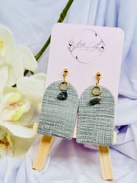 Image 3 of Grey & Stone 