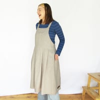Image 1 of Pleated Linen Apron for Artists with Cross Back Straps and 3 pockets. No25:2