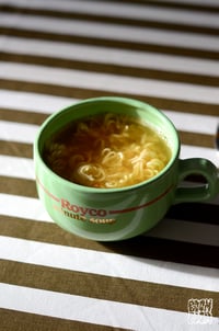 Image 3 of Tasse Royco