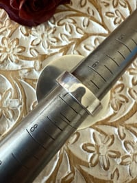 Image 13 of 'Un salut à l'amour' . Handmade statement sterling silver ring