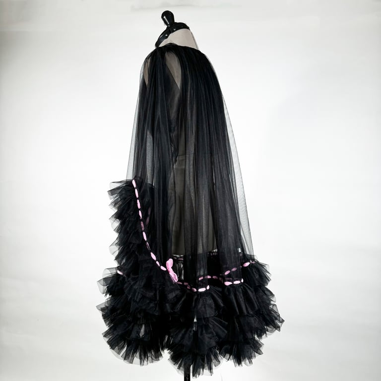 Baby Doll Nightie and Robe Set, Nylon Chiffon, Black and Pink  Image 14