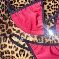 Image 3 of * ੈ♡‧₊ small t-back g & small regular cup <3