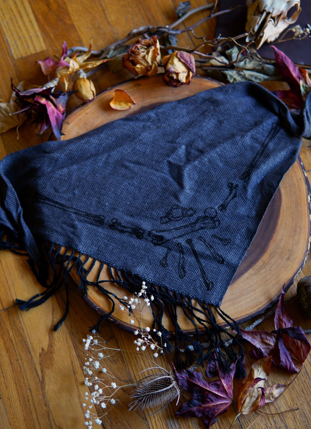 Image of Woven Kerchief  - Weathered Bones