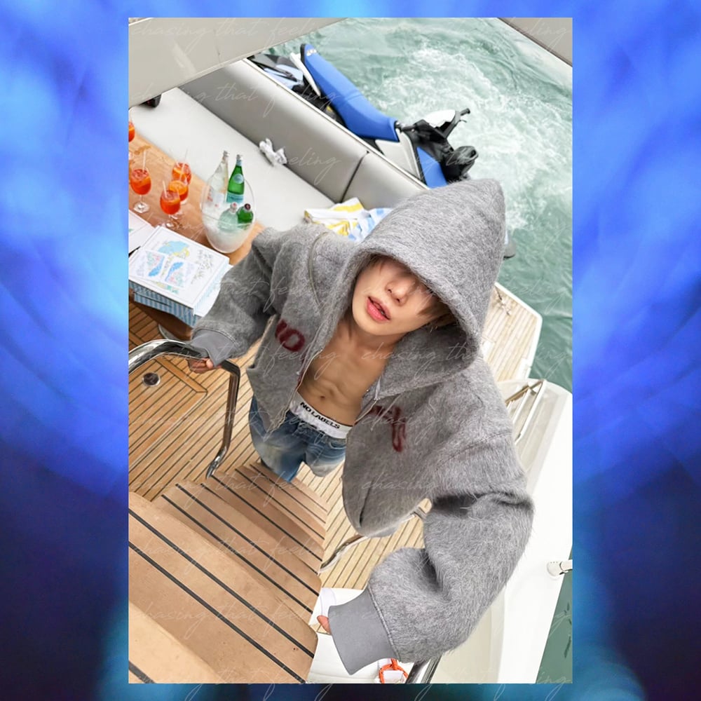 Image of Yeonjun's 'daytime escape' with 'No Labels' via yawnzzn (251027)