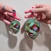 Image 4 of Responsibility Shaker Charm