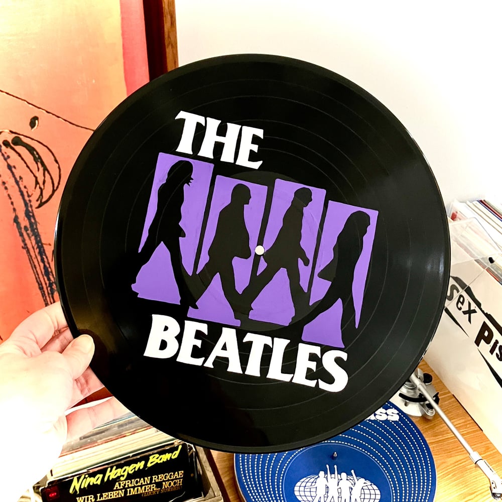 Image of Vinyle The Beatles violet