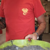 Image 2 of Camiseta Prism Supply roja