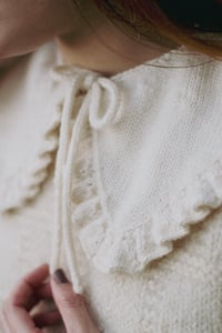 Image 3 of PETER PAN collar