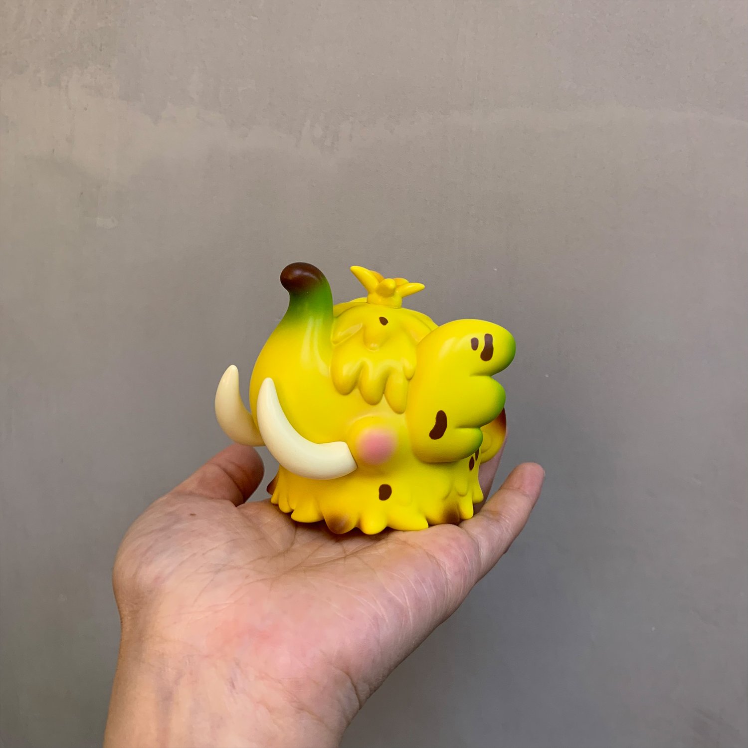 Image of ELFIE MINI MAMMOTH