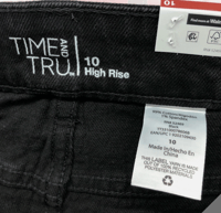 Image 3 of New Time and Tru High Rise Black Solid Straight Crop Jeans Size 10 Women Casual