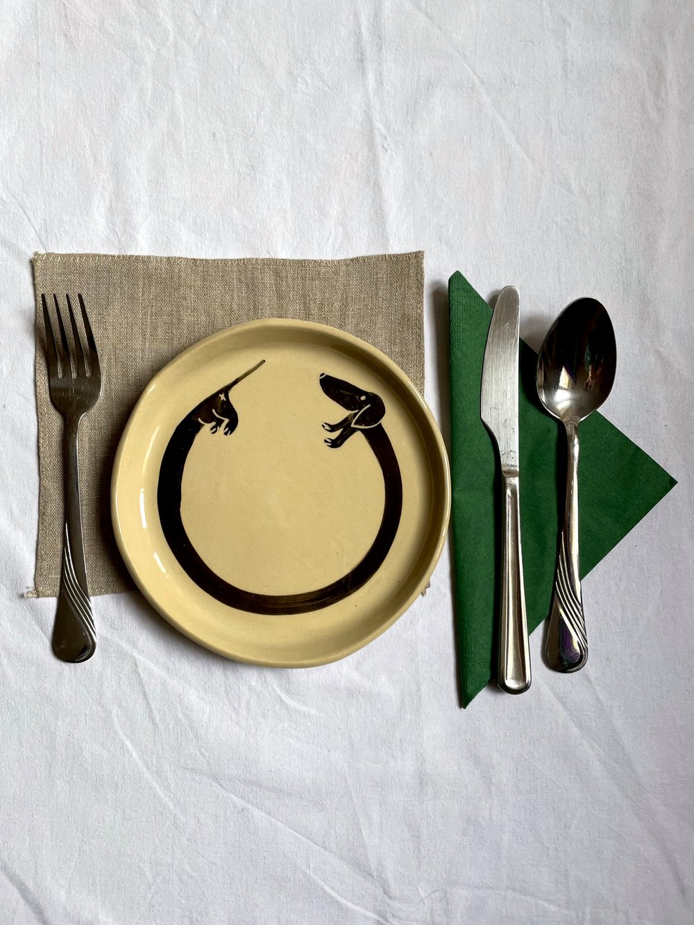 Image of Sausage dog plate