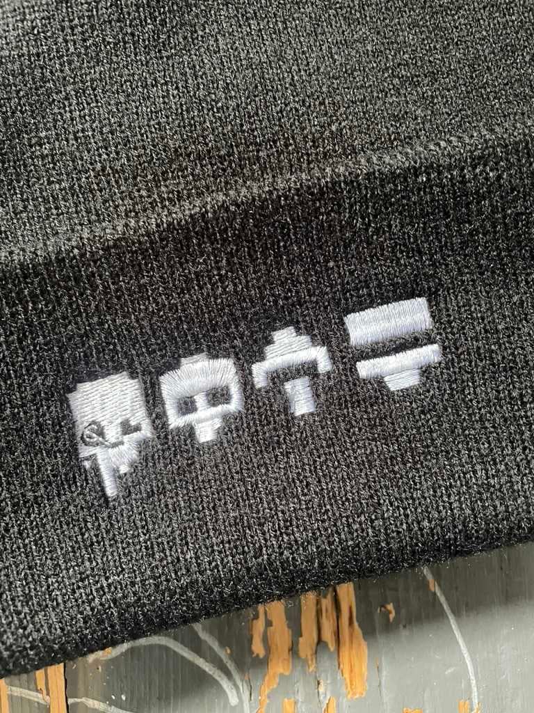 Deep Fake woolly hat 