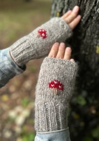 Image 1 of “Toadstool” fingerless mittens - Beige heather - Ready to ship