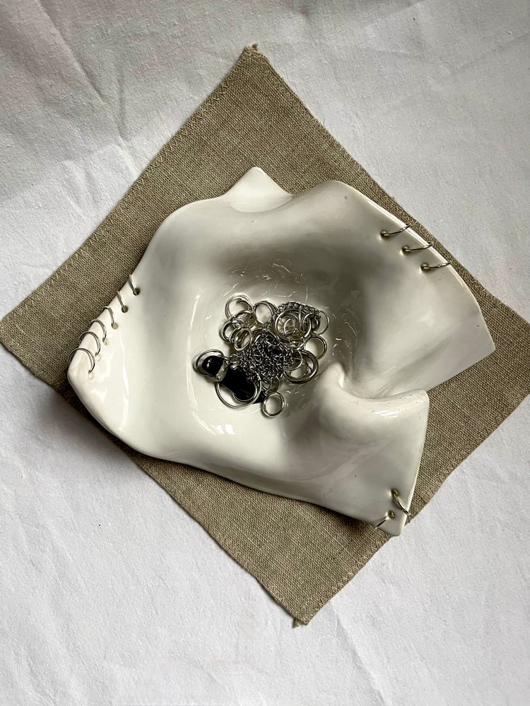 Image of Piercing bowl no.1