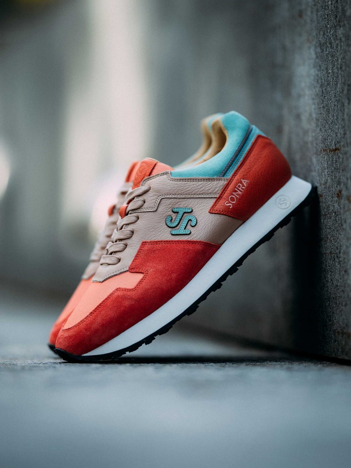 Image of FREUNDE & FAMILIE SONRA proto (MACARON)