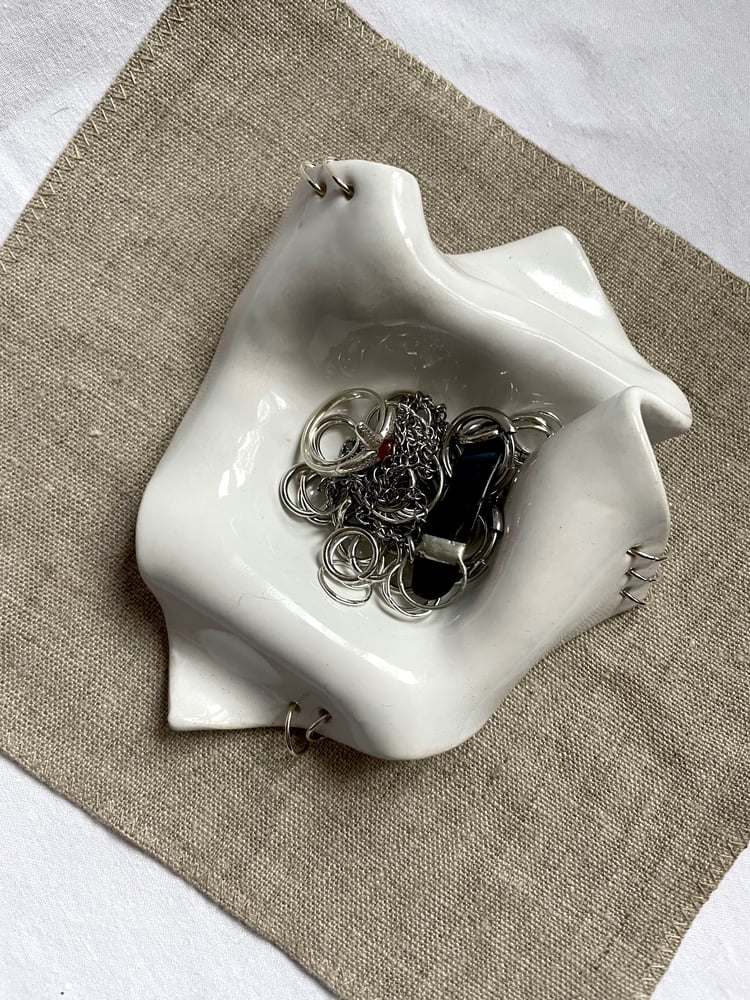 Image of Piercing bowl no.3