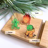 Image 4 of Final Fantasy Acrylic Pins