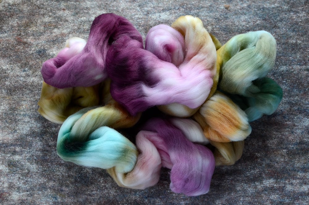Image of "Thump!" Hand-Dyed Falkland Merino Spinning Fiber - 4 oz.