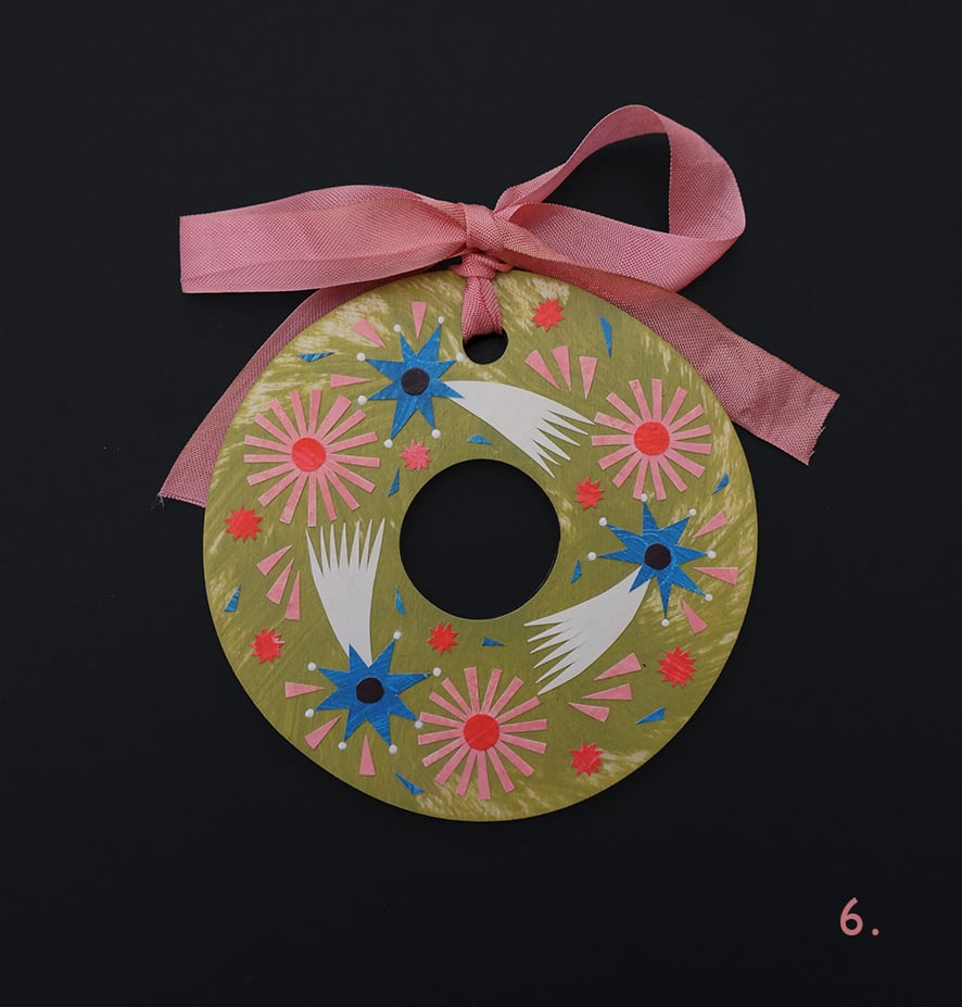 Image of 2025 - Collage Wreaths