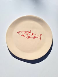 Image 2 of LE POISSON ROUGE | grande assiette