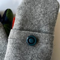 Image 3 of 2025 Edit Vintage Cardi Pocket Mittens