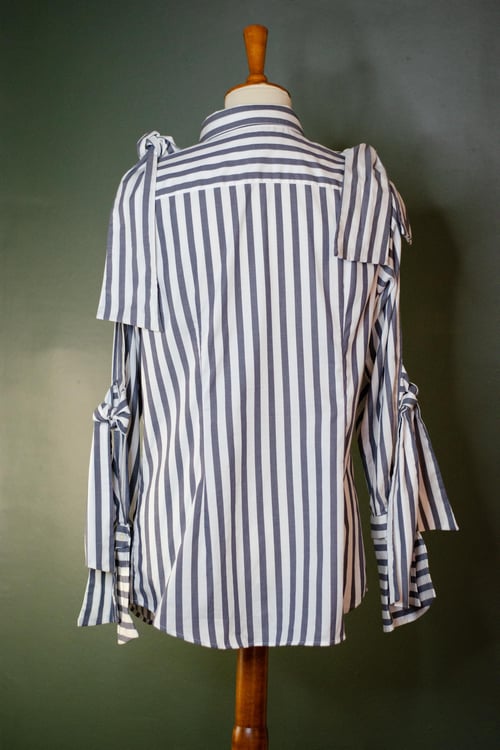Image of Modern Striped Blouse W/Bow Accents