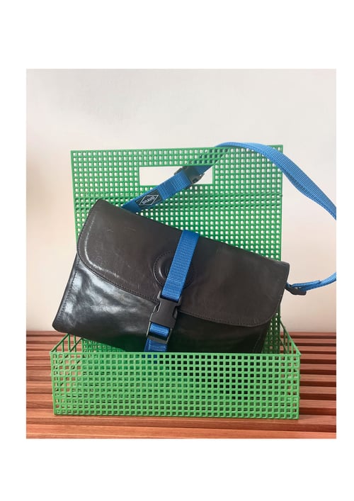 Image of Superstrap 09