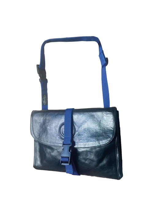 Image of Superstrap 09