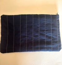 Image 4 of Swallow Pouch large- Pinks and blues