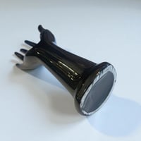 Image 8 of Main baguier soliflore en porcelaine noire vintage 1970 - vase - soliflore porte-bijoux