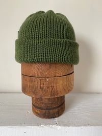 Image 8 of Merino BEANNIE - Christmas Green £58.00