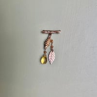 Image 1 of Broche « CECILY »