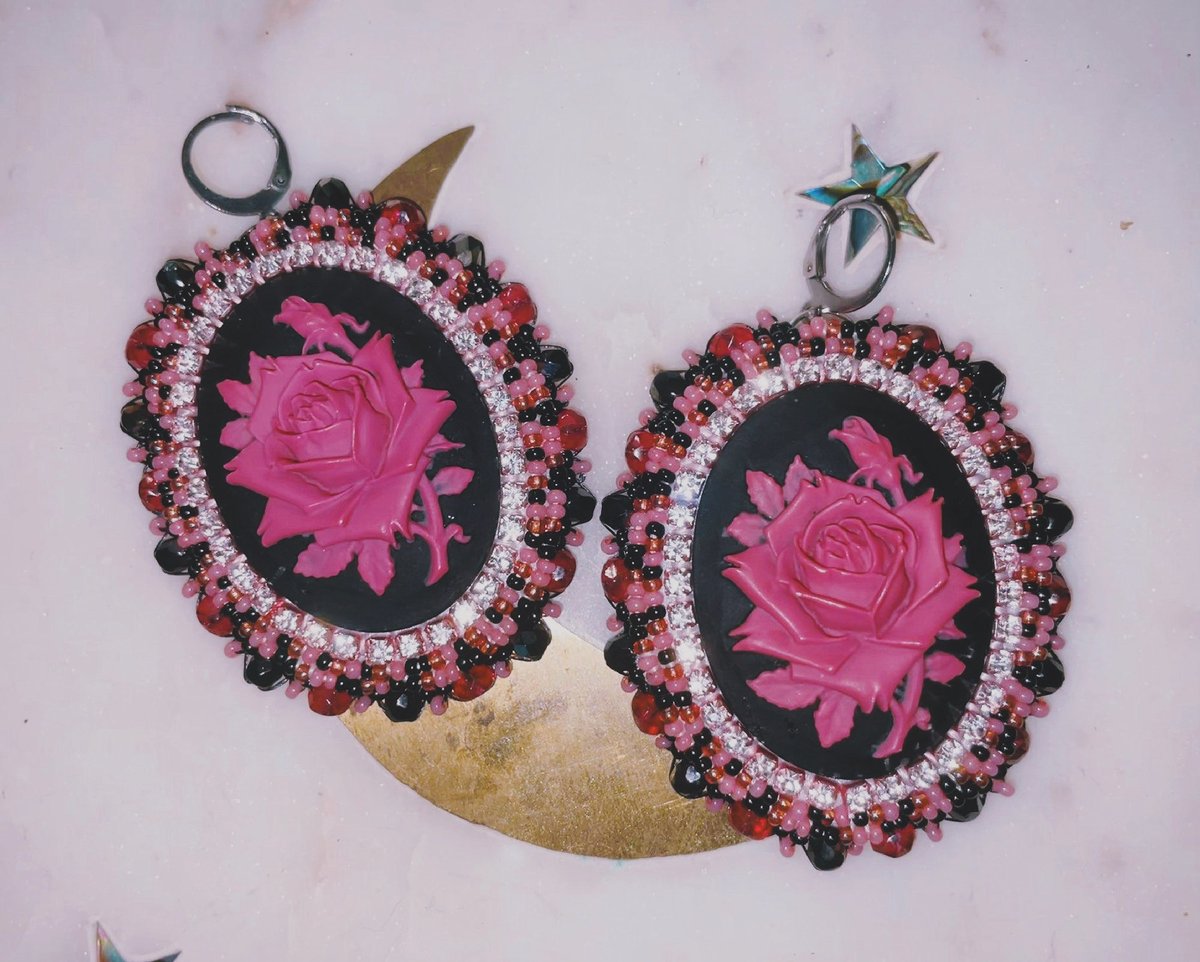 Image of Dusty Gothic Rose  