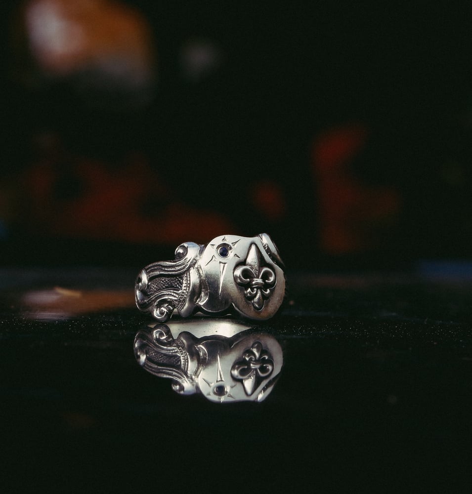 Image of Fleur De Lis Signet Ring
