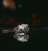 Image 2 of Fleur De Lis Signet Ring