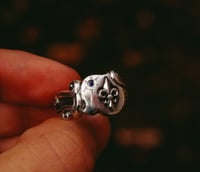 Image 5 of Fleur De Lis Signet Ring