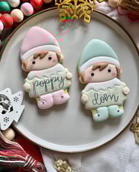 Image 2 of Personalised Elf - pink (leave name in notes at checkout)