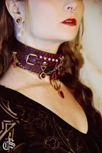 Image 2 of Choker "Reliquarium" - II