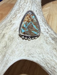 Image 4 of Royston Ribbon Triangle Ring