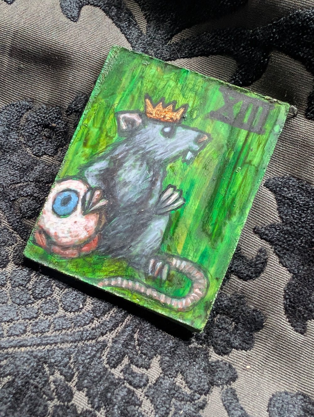 Your own unique Little Familiar