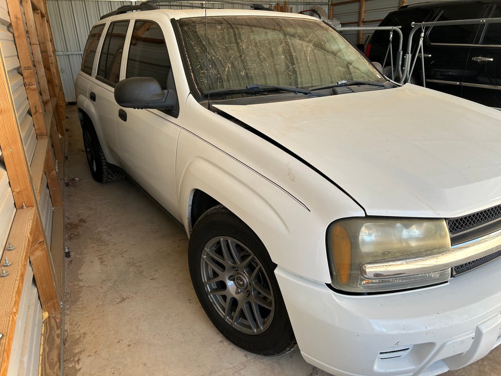 Chevy Trailblazer  Hood Spacers