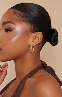 Image 2 of PRETTY LITTLE THING- TWIST HOOP EARRINGS