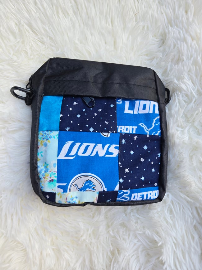 Winter Detroit Lions Patchwork Crossbody Bag