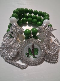 Image 3 of Green purse w heels