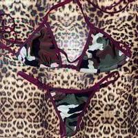 Image 2 of ଘ(੭*ˊᵕˋ)੭* ੈ♡‧ medium t-back g bottoms & small/medium regular cup