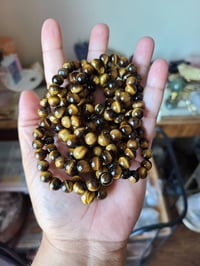 Image 2 of Tiger's eye bracelet