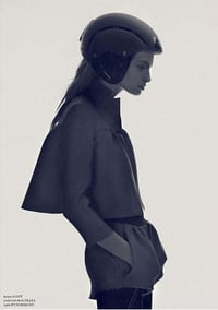 MONOGURUI hyper-jumper: (MIMODRAMA)(ii)