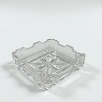 Image 5 of Petit cendrier carré vintage en cristal taillé - Années 60 - 70 -  vide-poche en cristal