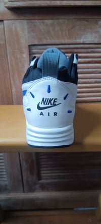 Image 2 of NIKE AIR EDGE II MID SIZE 9.5US 43EUR 