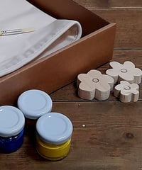 Image 2 of Experience Box - Cushion Covers - Flower Blocks 